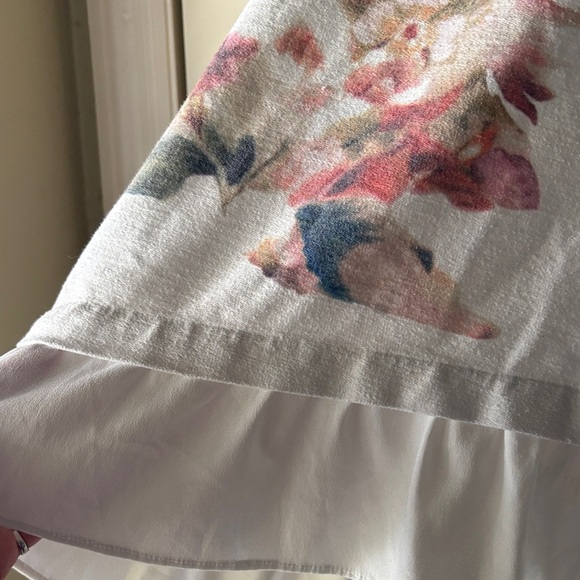 Cute Peplum Top - Picture 3 of 4